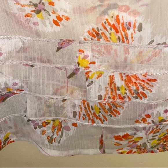 🦬OLD NAVY Chiffon pattern XL Tank - Picture 3 of 4